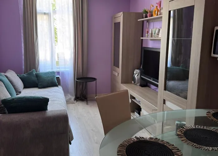 Brivibas Skati شقة